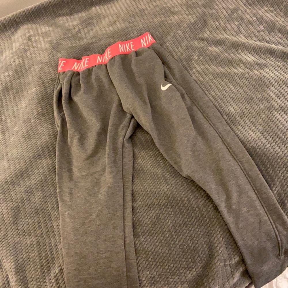 Gray Nike Sweatpants
